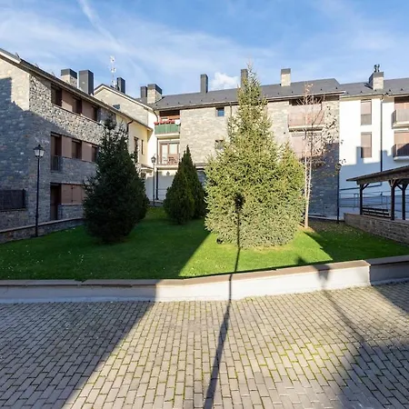 Apartamento El Nido Del Pirineo Estilo Y Calidez En *