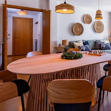 El Nido Del Pirineo Estilo Y Calidez En *