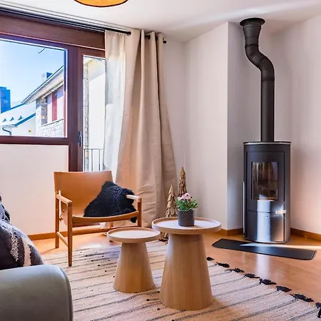 アパート El Nido Del Pirineo Estilo Y Calidez En ビリャヌア