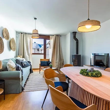 アパート El Nido Del Pirineo Estilo Y Calidez En