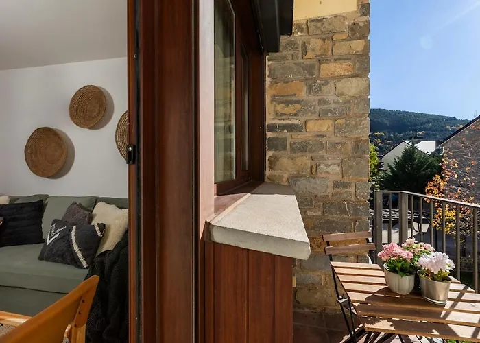 El Nido Del Pirineo Estilo Y Calidez En