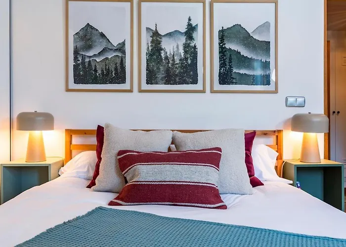 El Nido Del Pirineo Estilo Y Calidez En Villanúa