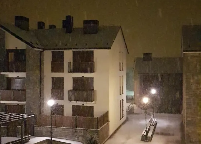 El Nido Del Pirineo Estilo Y Calidez En Apartamento *