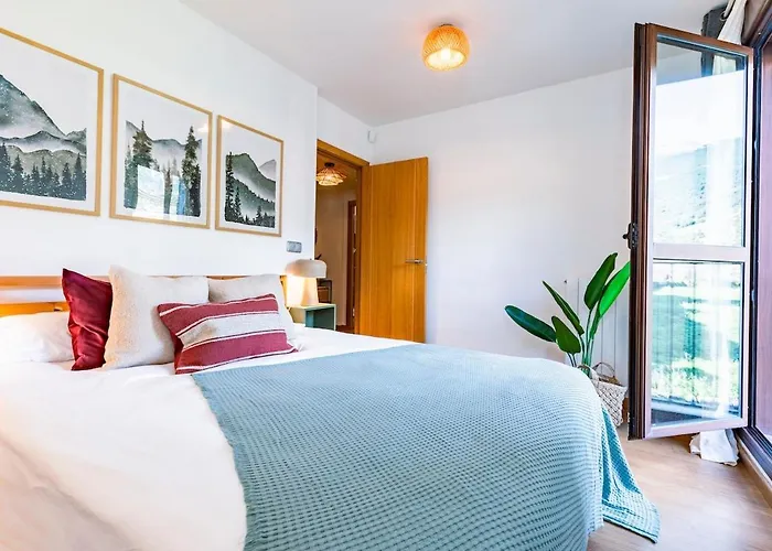 El Nido Del Pirineo Estilo Y Calidez En Apartamento Villanúa