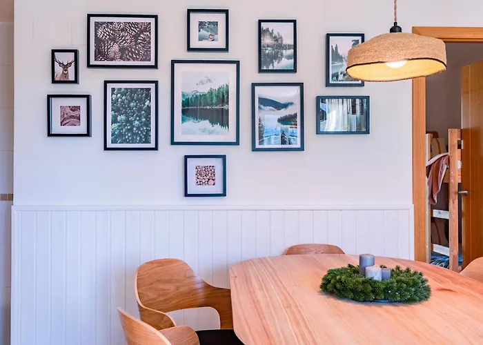 El Nido Del Pirineo Estilo Y Calidez En * Villanúa